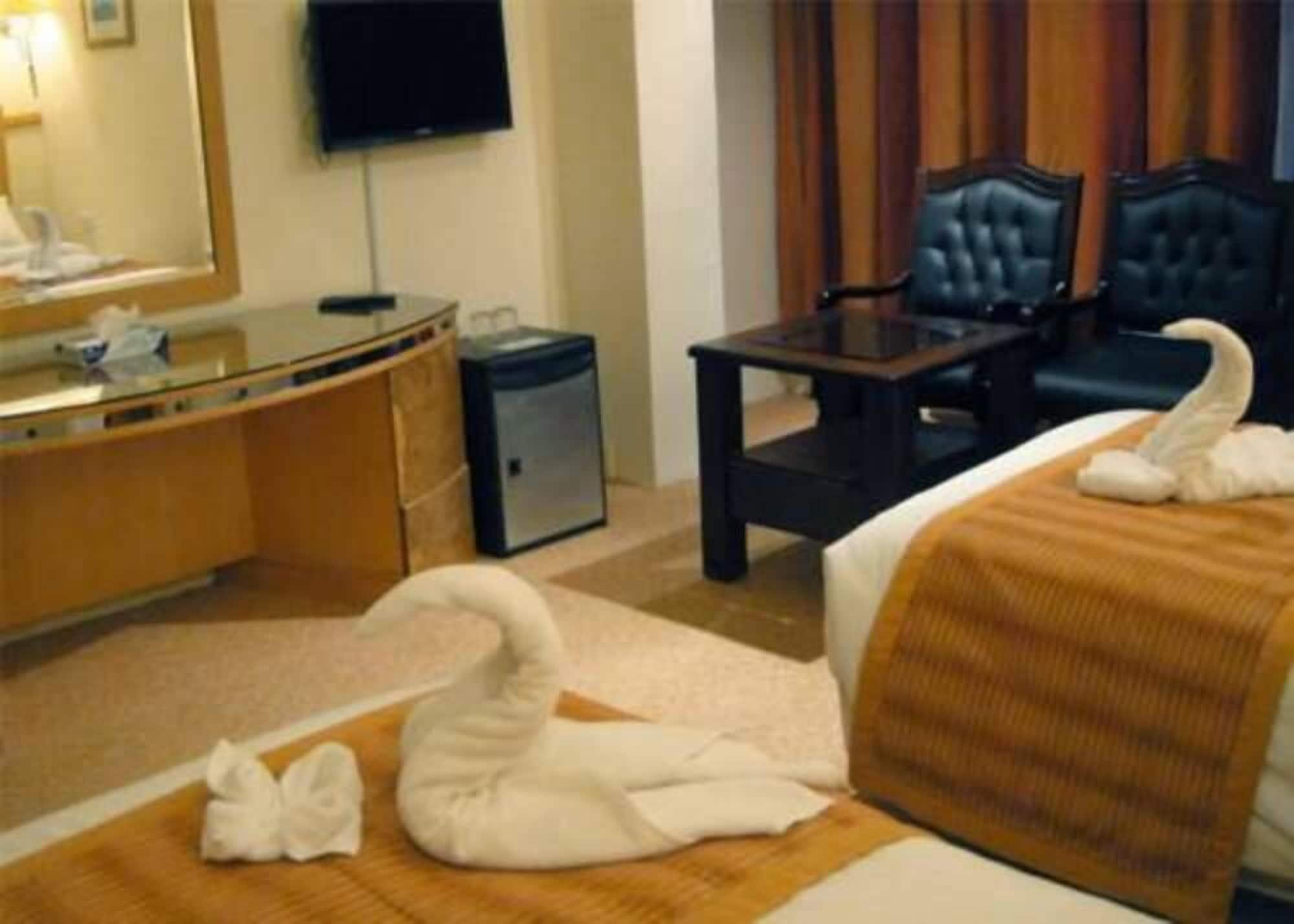 Renad Hotel عمان المظهر الخارجي الصورة
