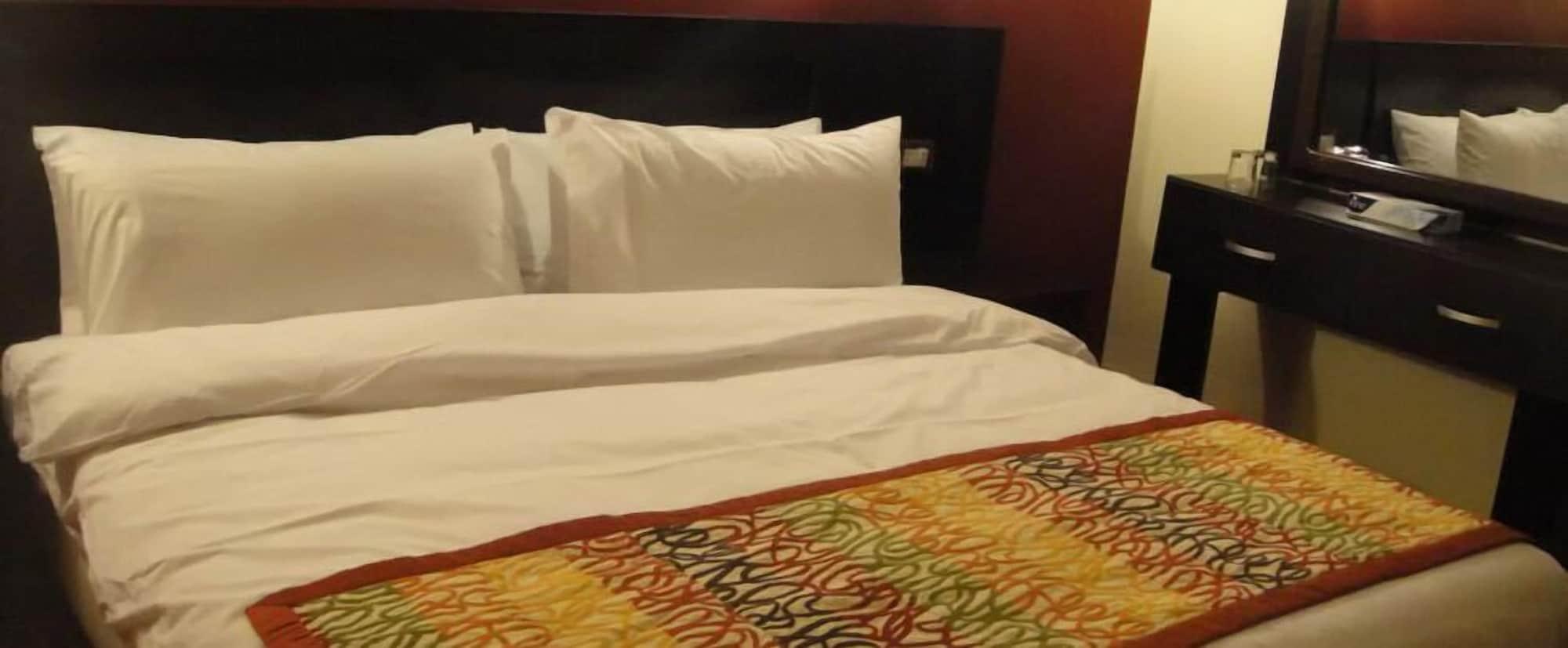 Renad Hotel عمان المظهر الخارجي الصورة