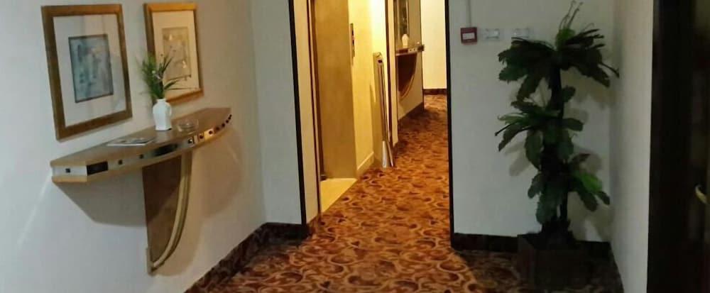 Renad Hotel عمان المظهر الخارجي الصورة