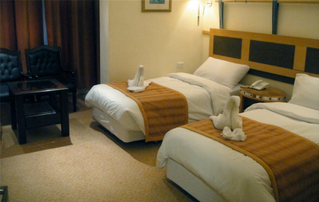 Renad Hotel عمان الغرفة الصورة